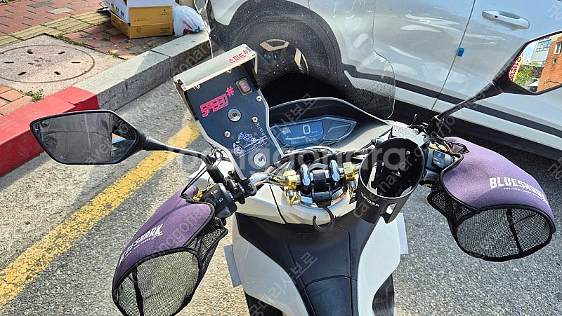 pcx125 화이트 화성봉담 수원51999km 220만원 사진그대로(당장 운행가능)--2